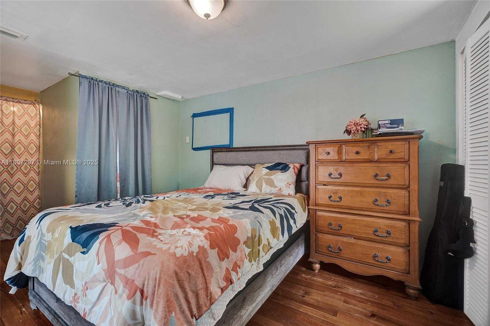 Small Image of 45 NORTH WEST 127TH ST, North Miami Number 50