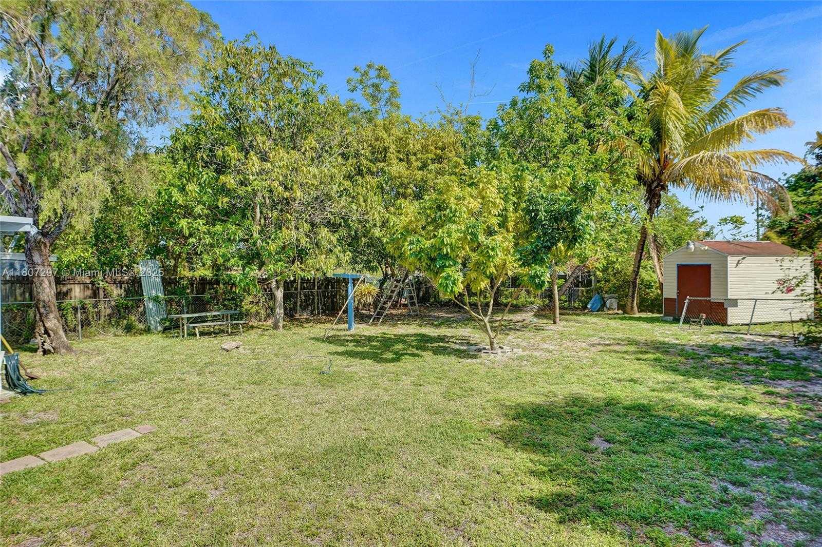 Small Image of 45 NORTH WEST 127TH ST, North Miami Number 65