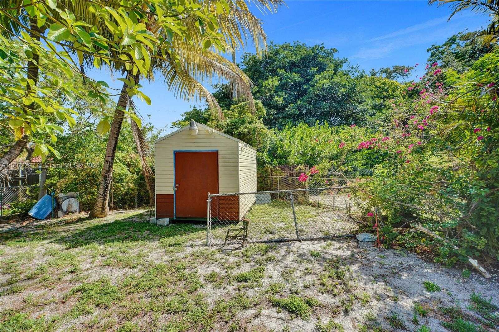 Small Image of 45 NORTH WEST 127TH ST, North Miami Number 66
