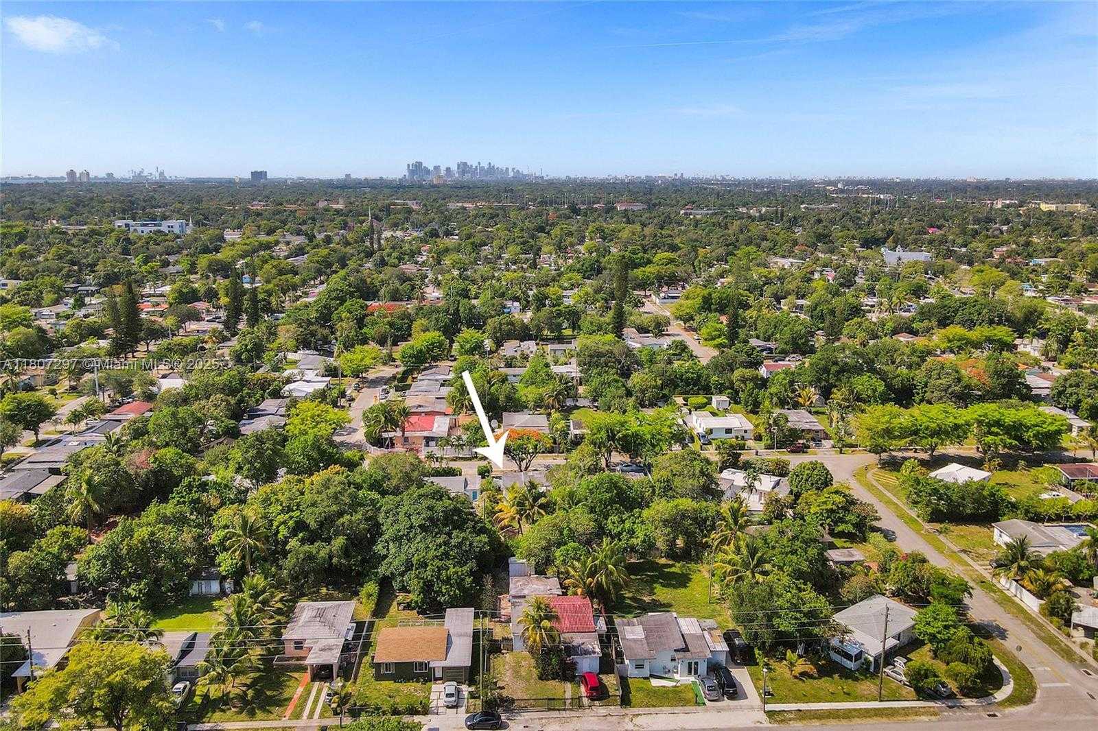 Small Image of 45 NORTH WEST 127TH ST, North Miami Number 71