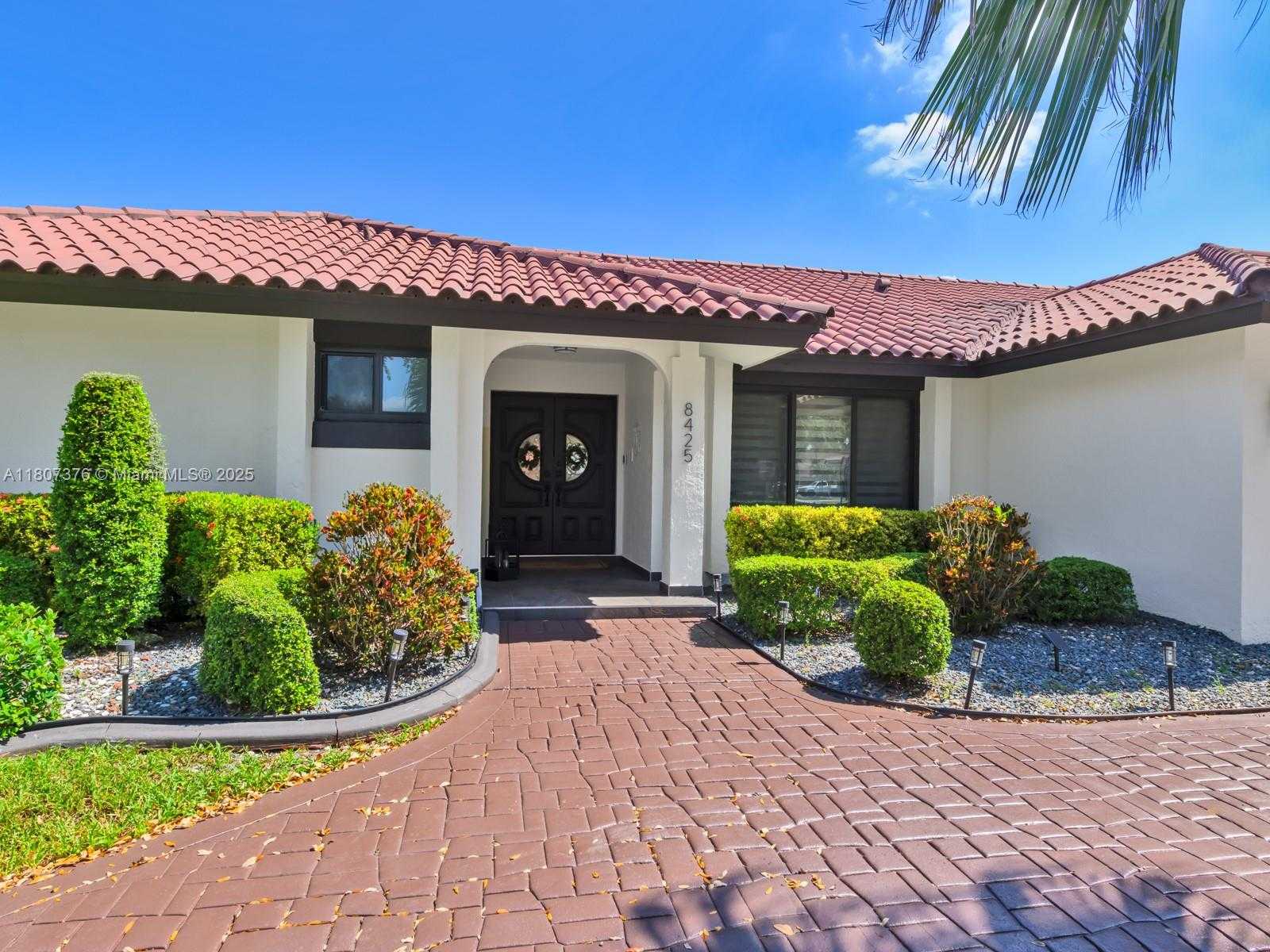 Small Image of 8425 NORTH WEST 165TH TER, Miami Lakes Number 16