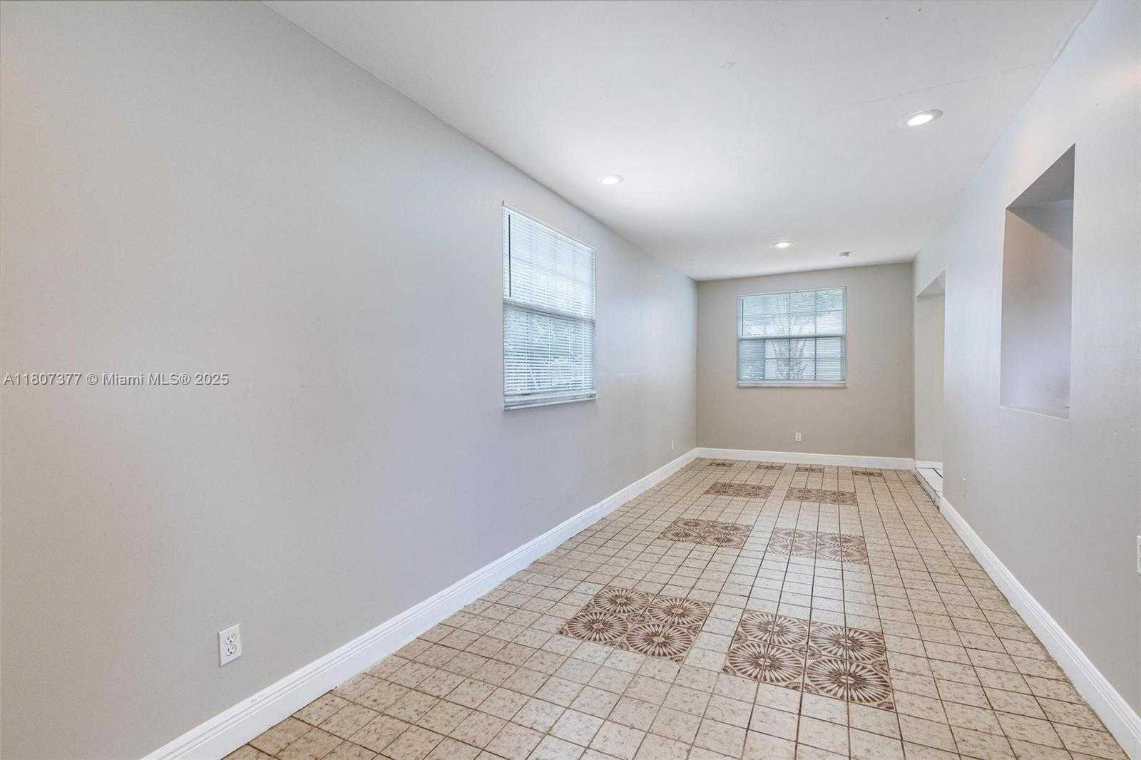 Small Image of 2240 NORTH WEST 47TH TER, Lauderhill Number 13