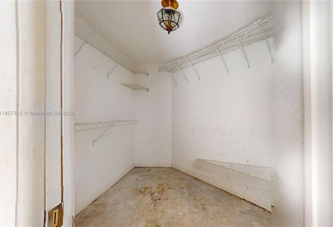 Small Image of 17535 SOUTH WEST 91ST AVE, Palmetto Bay Number 15