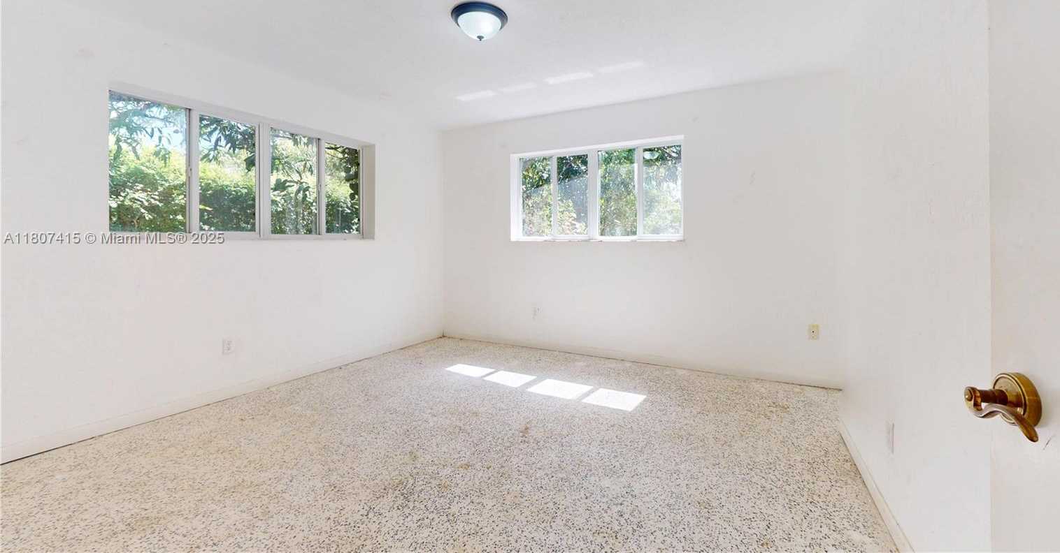 Small Image of 17535 SOUTH WEST 91ST AVE, Palmetto Bay Number 20