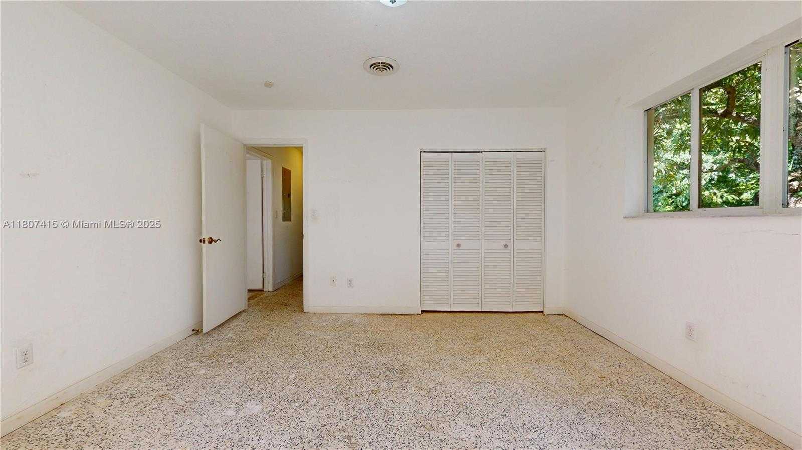 Small Image of 17535 SOUTH WEST 91ST AVE, Palmetto Bay Number 21