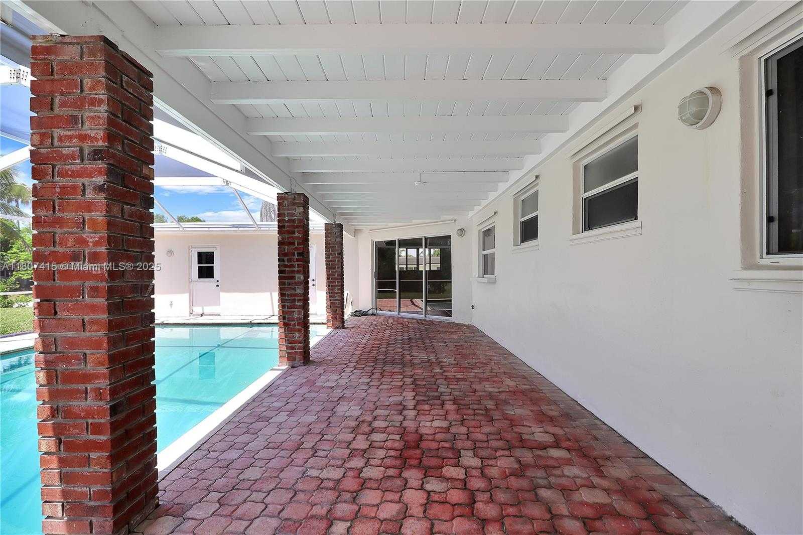 Small Image of 17535 SOUTH WEST 91ST AVE, Palmetto Bay Number 24