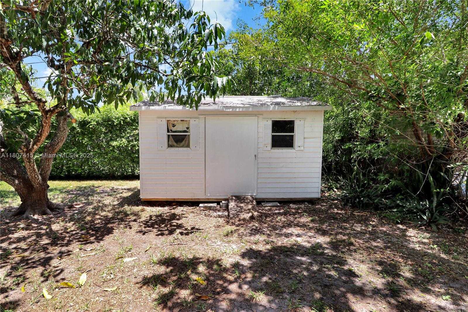 Small Image of 17535 SOUTH WEST 91ST AVE, Palmetto Bay Number 34