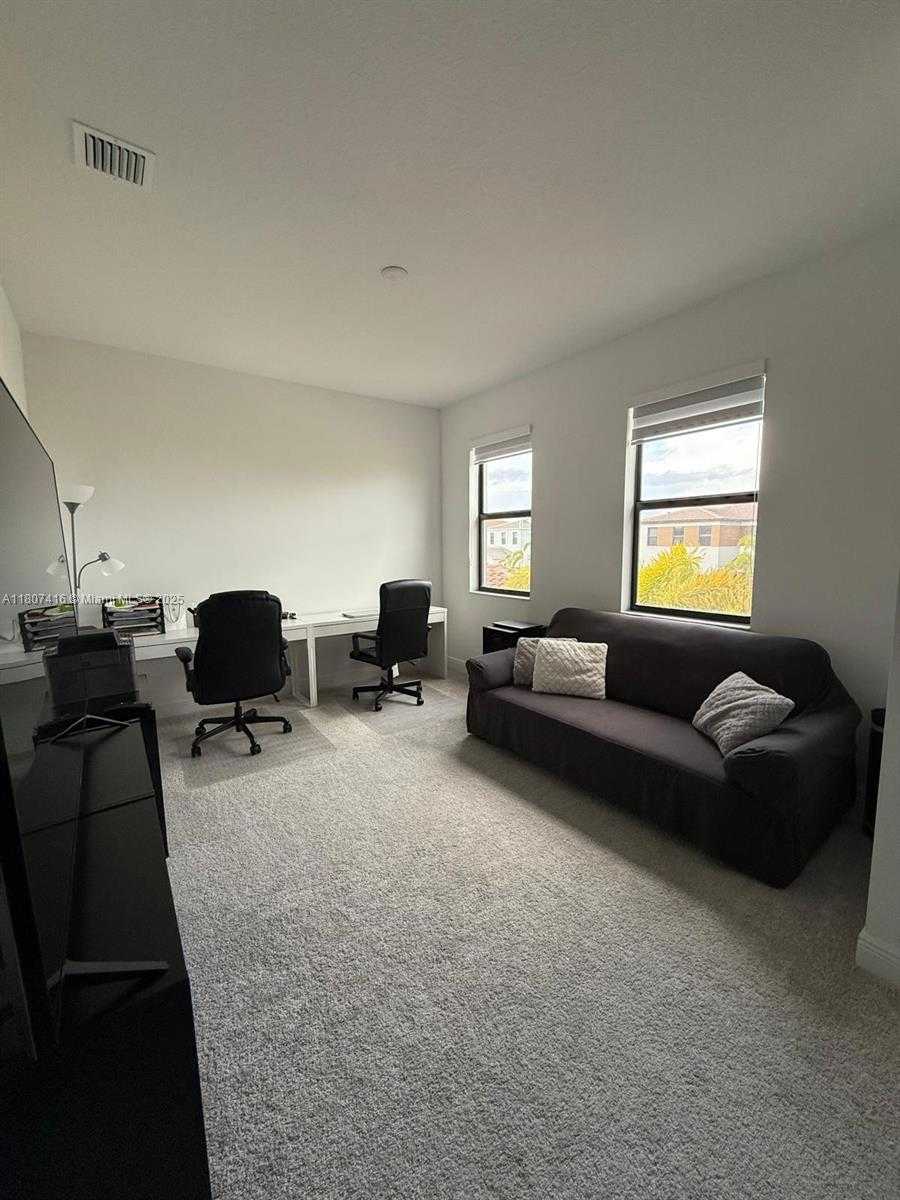 Small Image of 16456 SEA TURTLE PL, Westlake Number 17