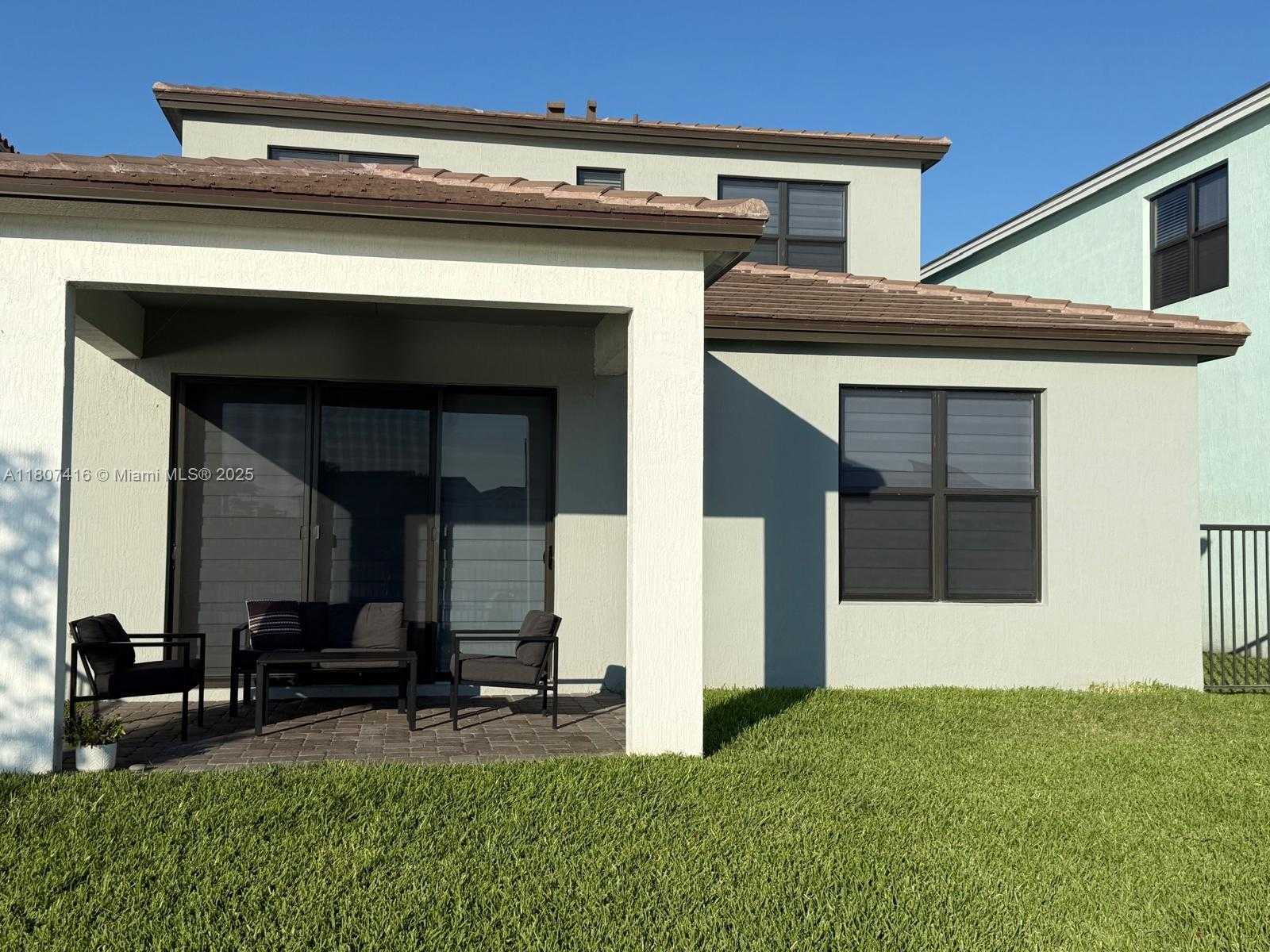 Small Image of 16456 SEA TURTLE PL, Westlake Number 25