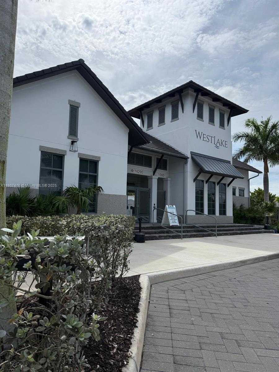 Small Image of 16456 SEA TURTLE PL, Westlake Number 40