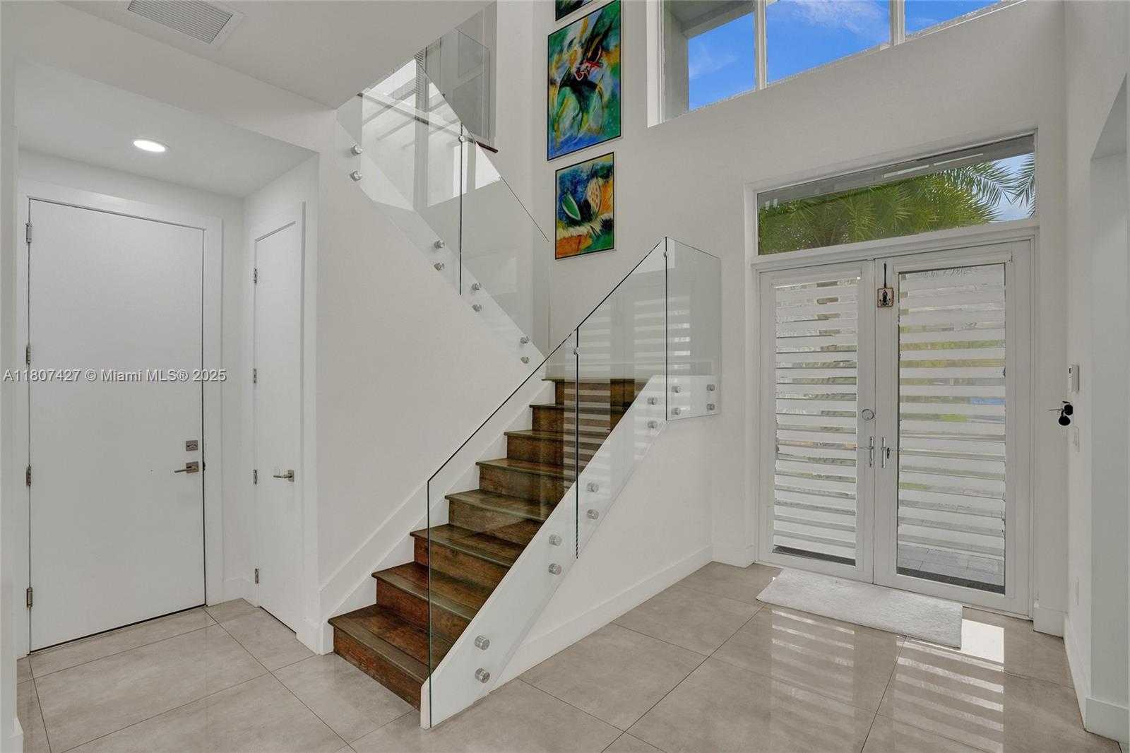 Small Image of 9995 NORTH WEST 75TH ST, Doral Number 15