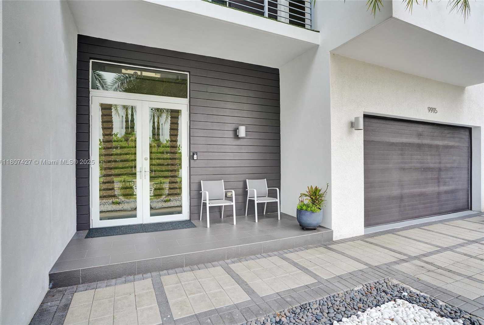 Small Image of 9995 NORTH WEST 75TH ST, Doral Number 2