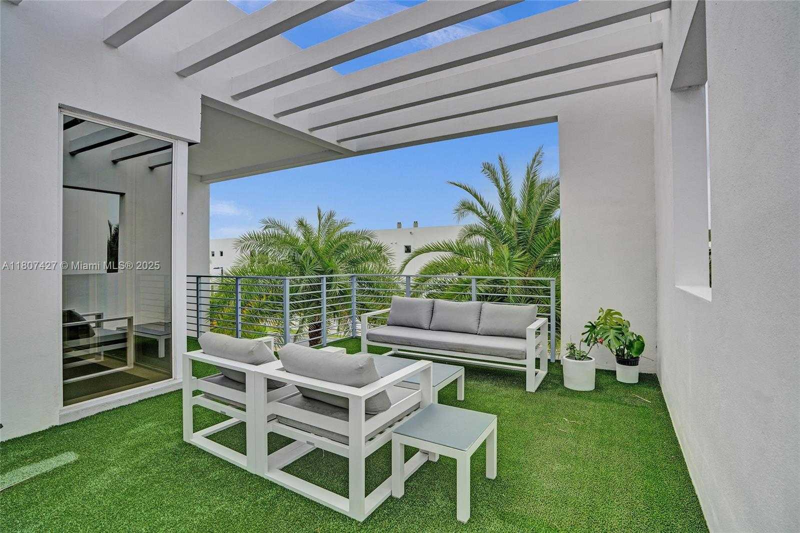 Small Image of 9995 NORTH WEST 75TH ST, Doral Number 21