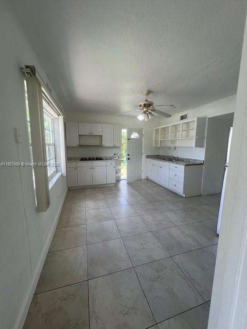 Small Image of 15510 LEISURE DR, Homestead Number 16