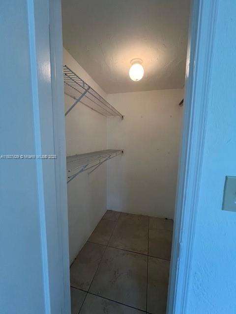 Small Image of 15510 LEISURE DR, Homestead Number 22