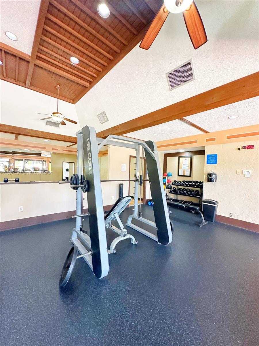 Small Image of 13244 SOUTH WEST 108TH ST CIR, Miami Number 33