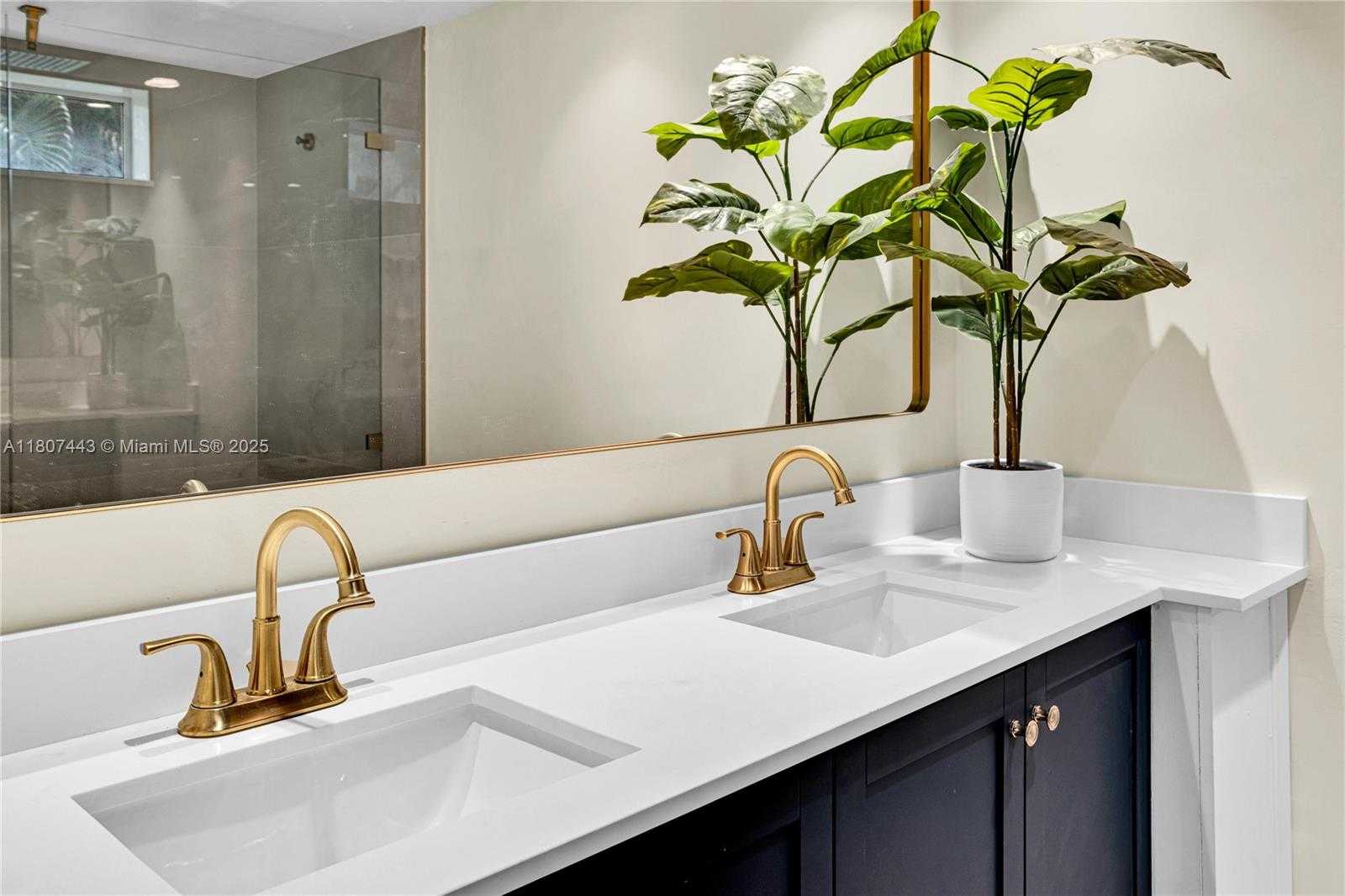 Small Image of 5706 GUAVA DR, Tamarac Number 15