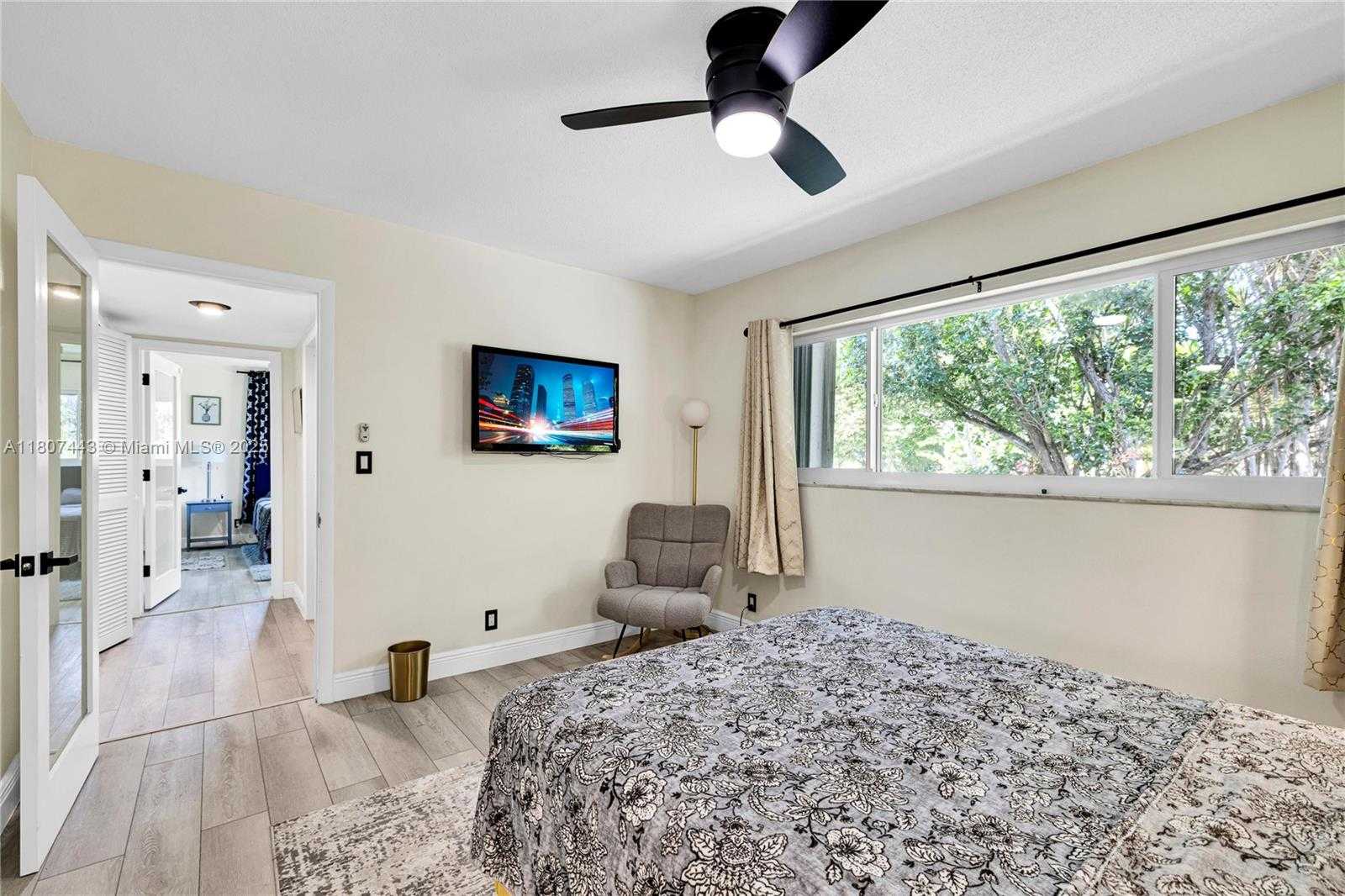 Small Image of 5706 GUAVA DR, Tamarac Number 29
