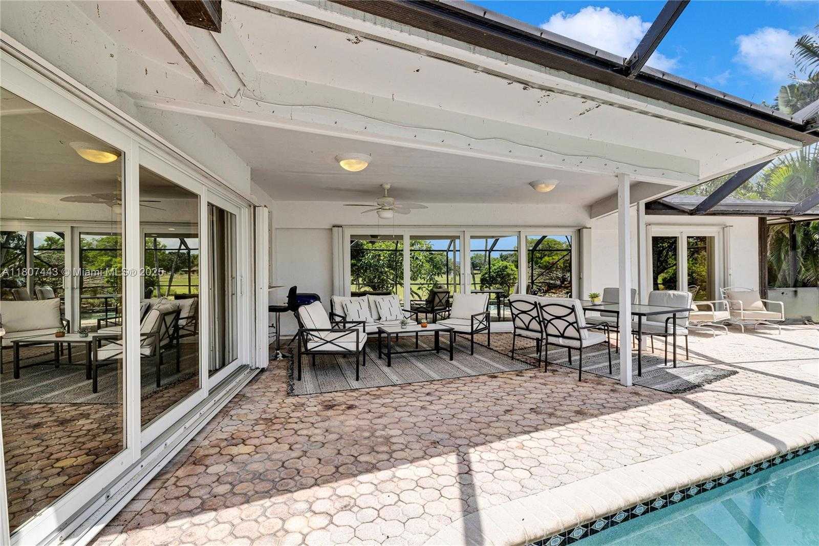 Small Image of 5706 GUAVA DR, Tamarac Number 38