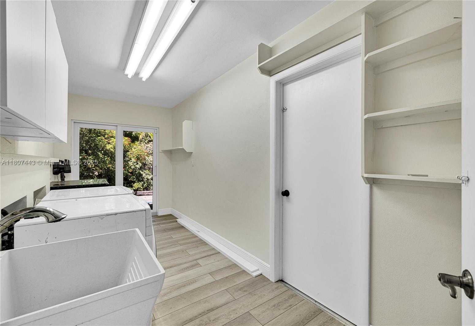 Small Image of 5706 GUAVA DR, Tamarac Number 49
