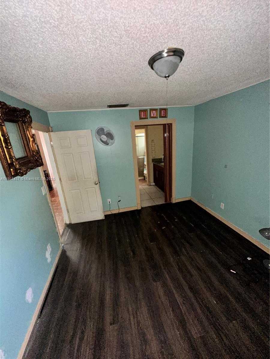 Small Image of 3601 SOUTH WEST 68TH WAY, Miramar Number 10