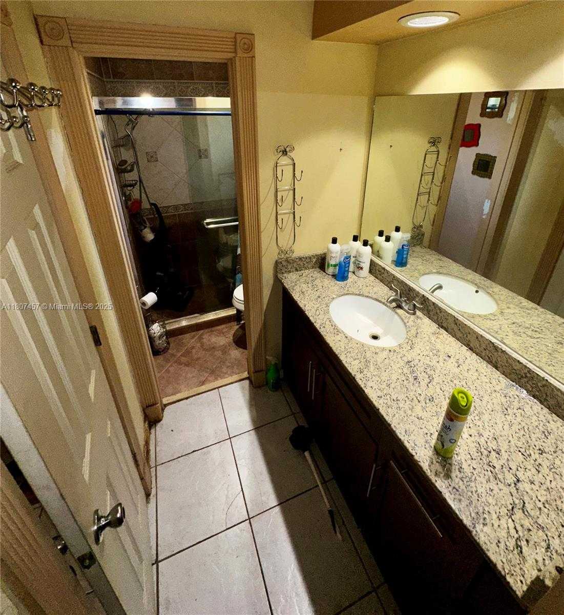Small Image of 3601 SOUTH WEST 68TH WAY, Miramar Number 7