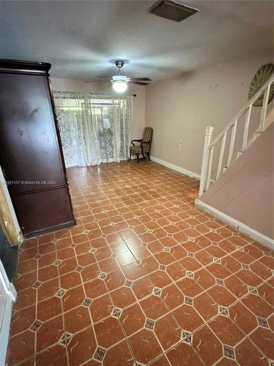 Small Image of 3601 SOUTH WEST 68TH WAY, Miramar Number 9