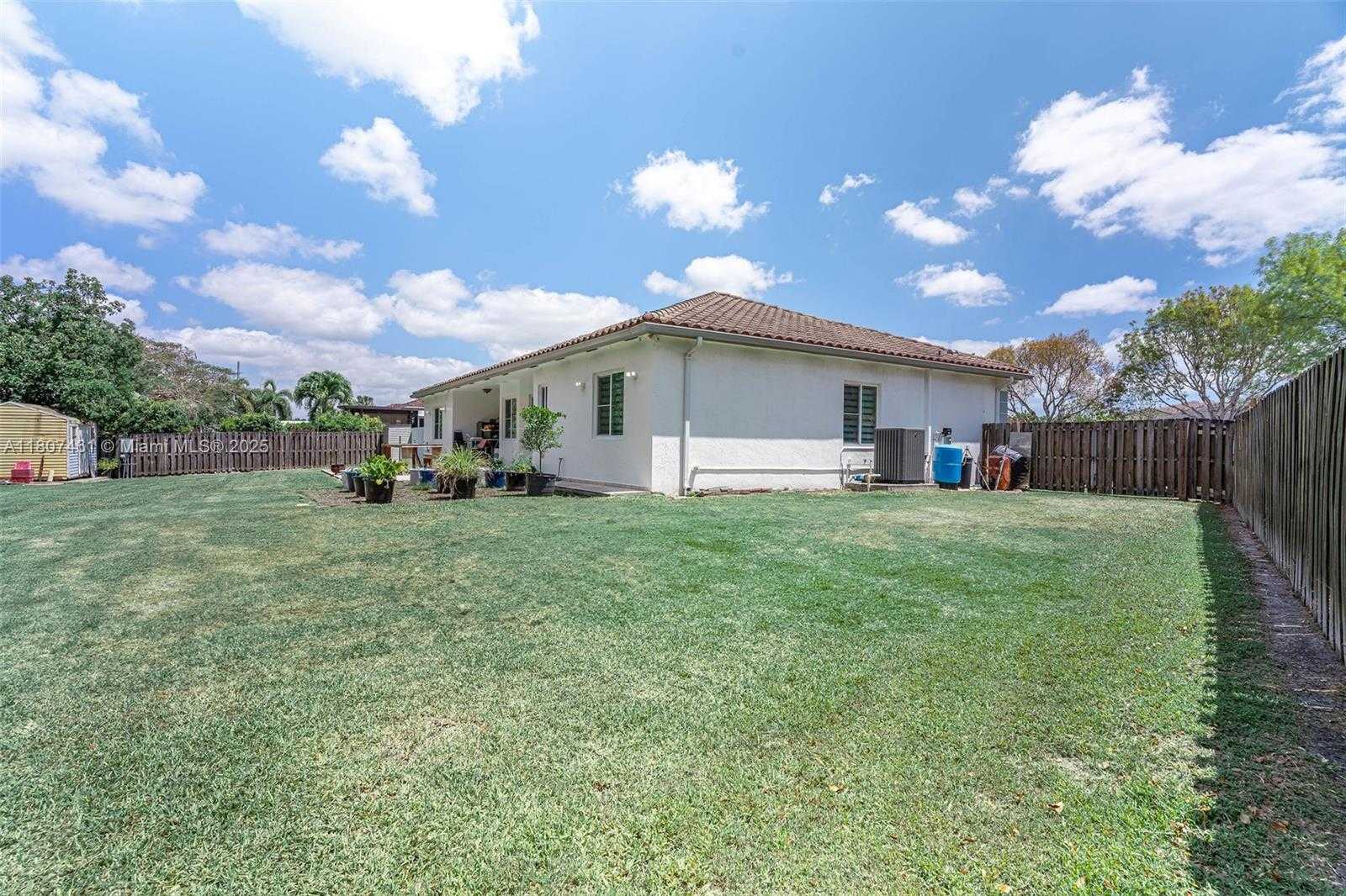 Small Image of 26602 SOUTH WEST 149TH CT, Homestead Number 58