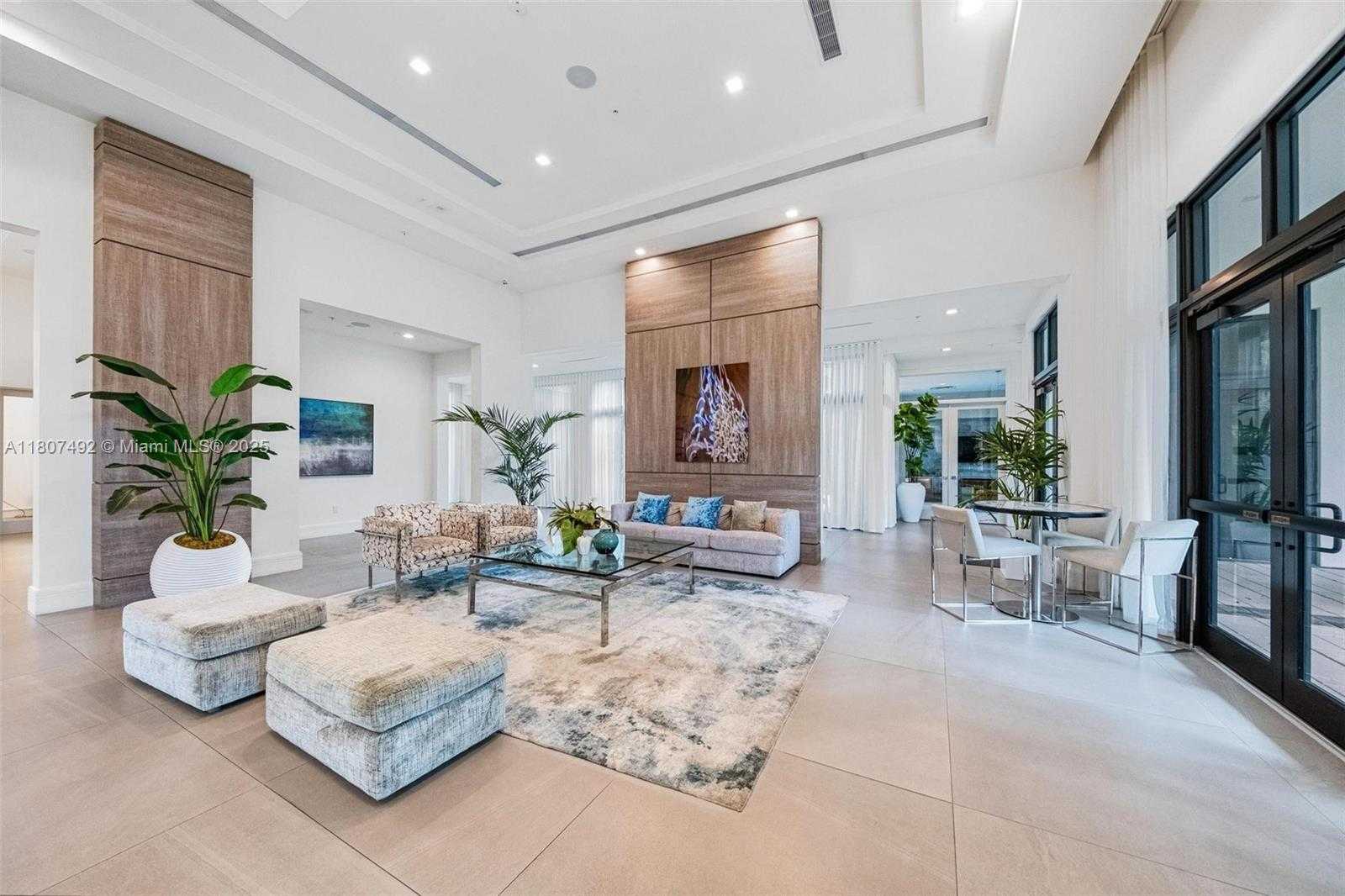 Small Image of 8231 NORTH WEST 43RD ST, Doral Number 22