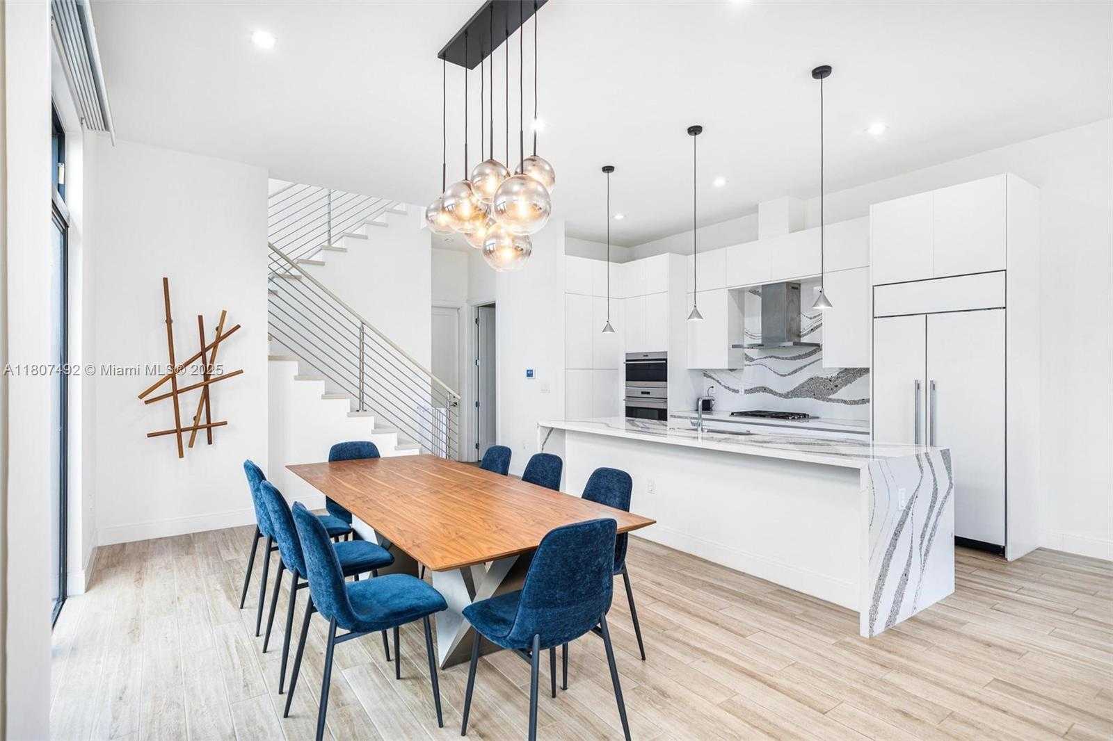 Small Image of 8231 NORTH WEST 43RD ST, Doral Number 3