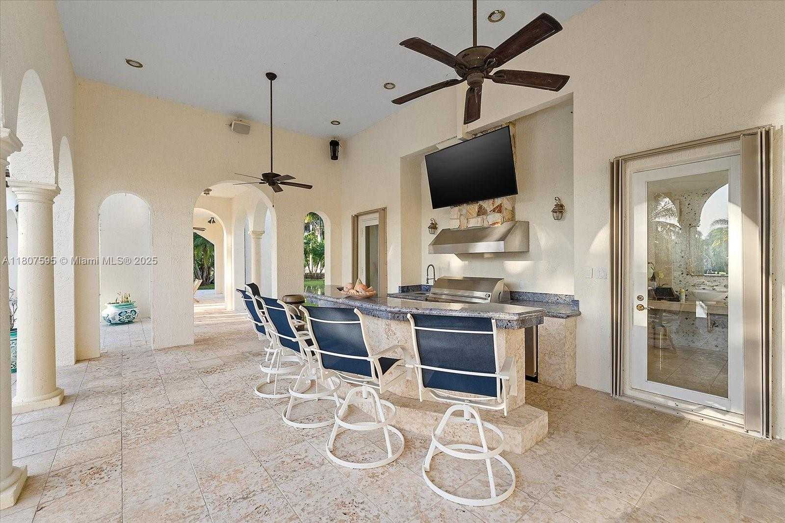 Small Image of 18451 SOUTH WEST 158TH ST, Miami Number 12