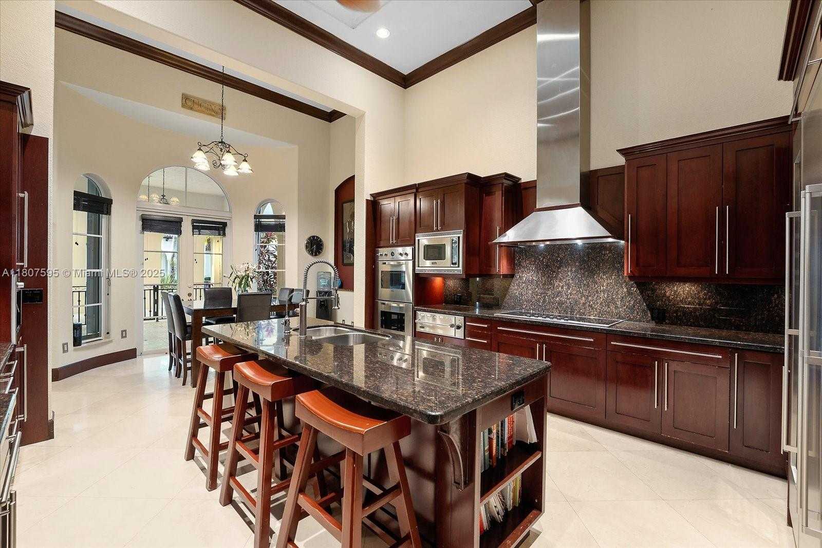 Small Image of 18451 SOUTH WEST 158TH ST, Miami Number 15