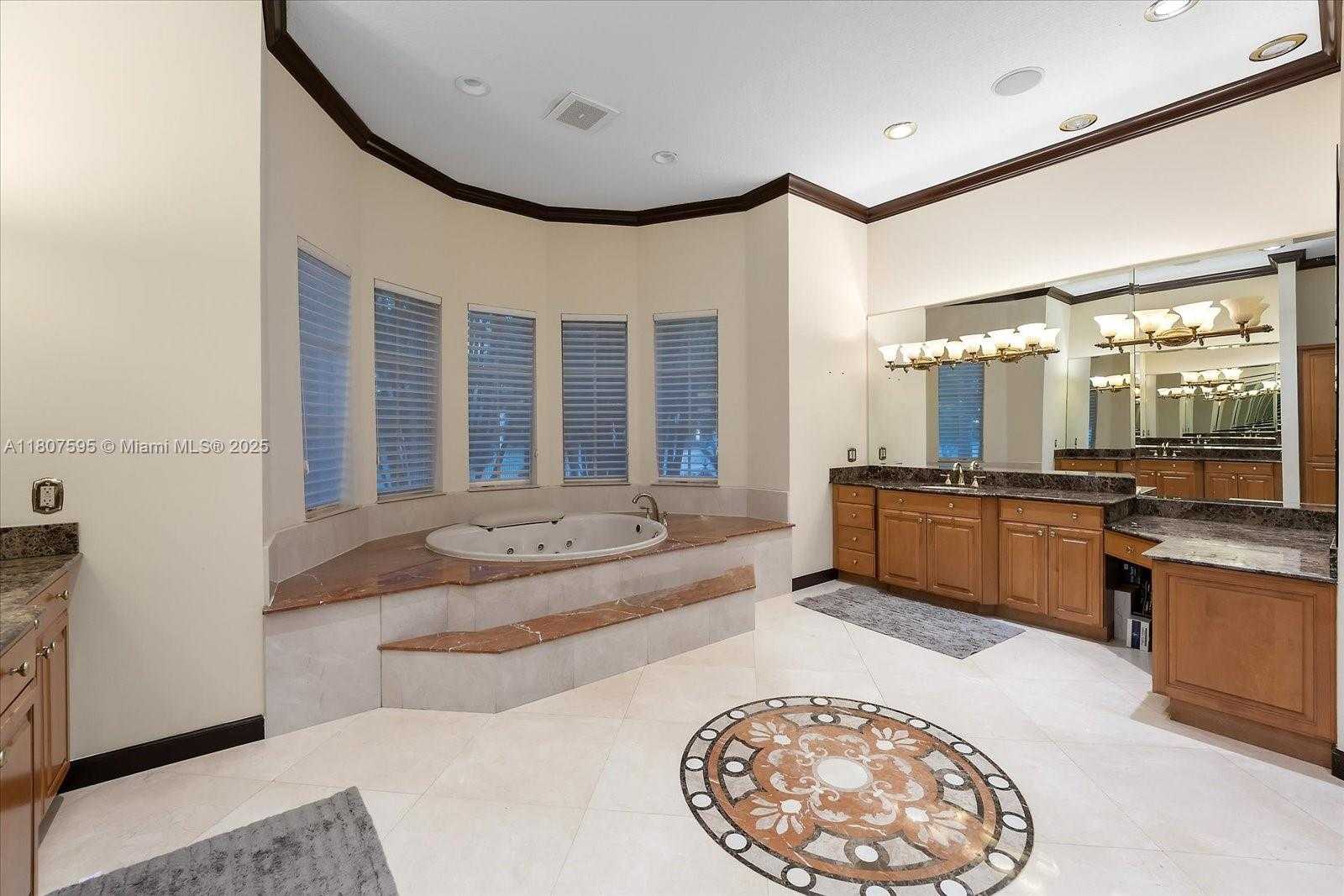 Small Image of 18451 SOUTH WEST 158TH ST, Miami Number 24