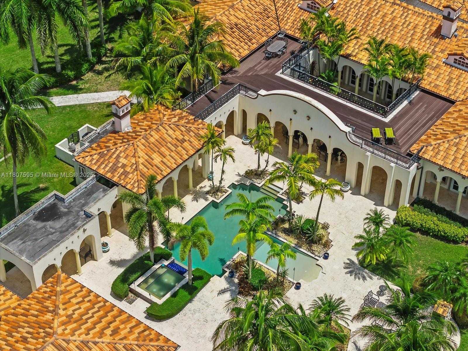 Small Image of 18451 SOUTH WEST 158TH ST, Miami Number 38