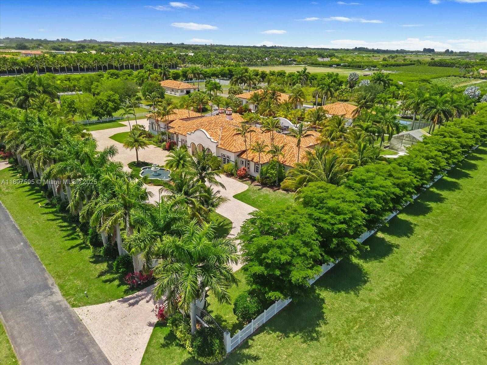 Small Image of 18451 SOUTH WEST 158TH ST, Miami Number 40