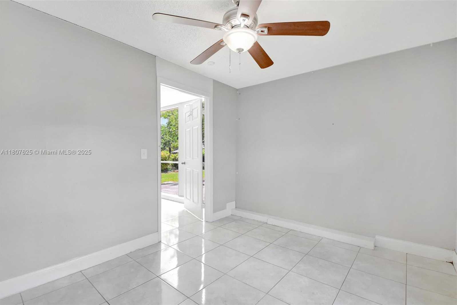 Small Image of 6160 CAMP LEE RD, West Palm Beach Number 23