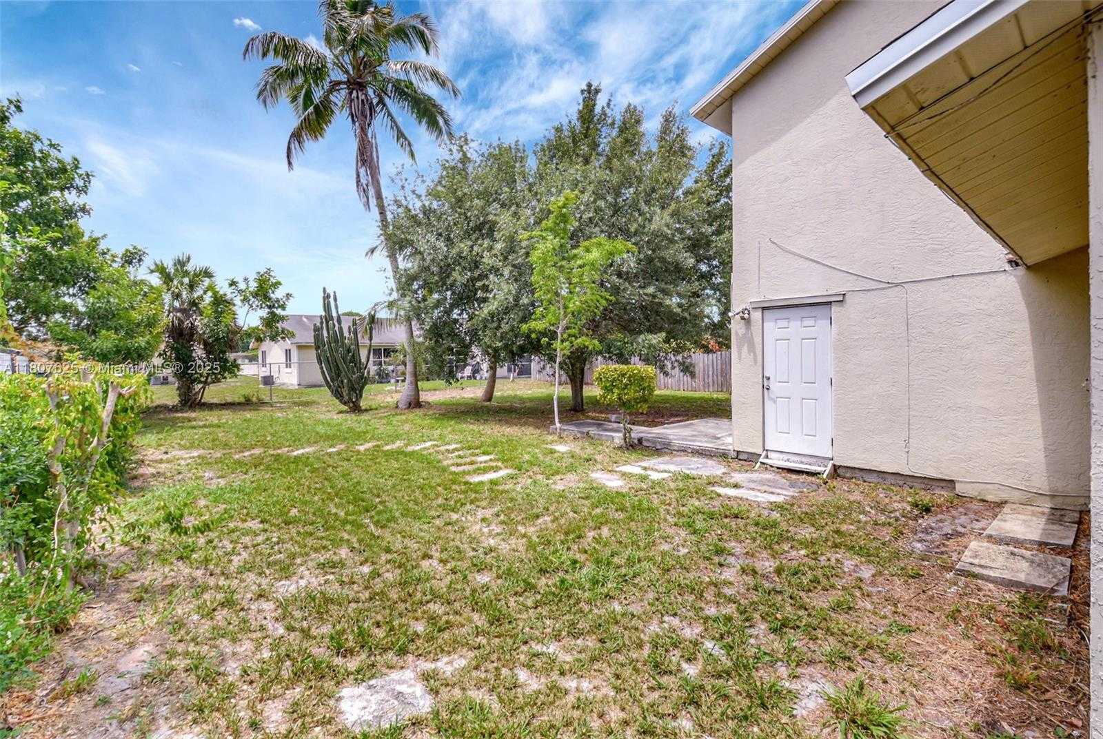 Small Image of 6160 CAMP LEE RD, West Palm Beach Number 36
