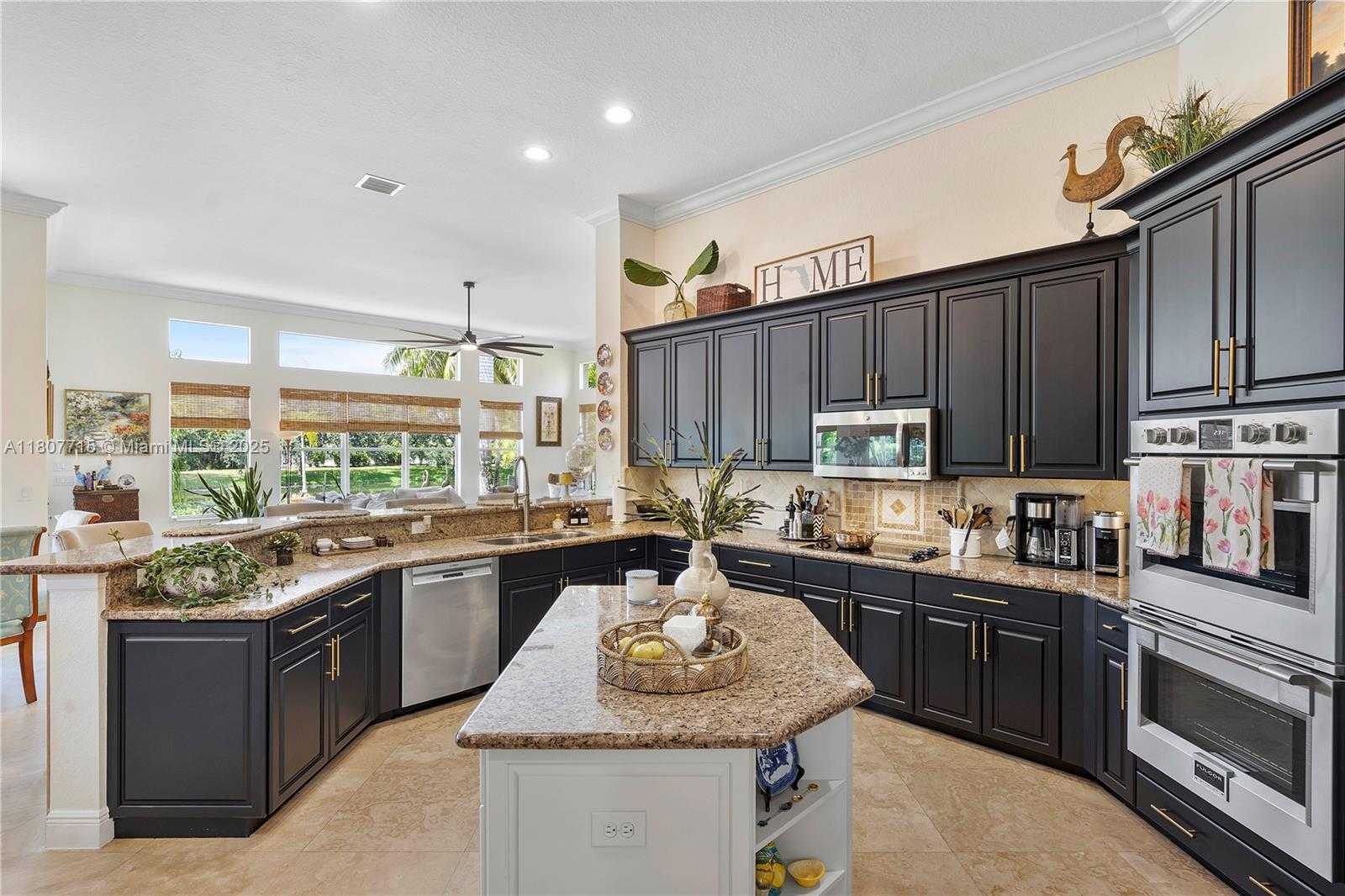 Small Image of 14933 SOUTH WEST 33RD ST, Davie Number 23