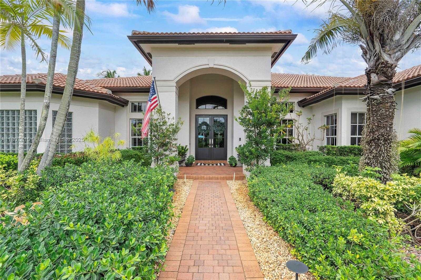 Small Image of 14933 SOUTH WEST 33RD ST, Davie Number 5