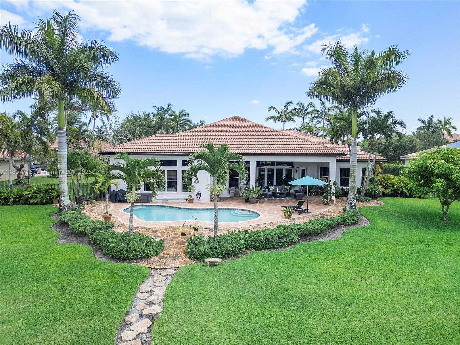 Small Image of 14933 SOUTH WEST 33RD ST, Davie Number 60