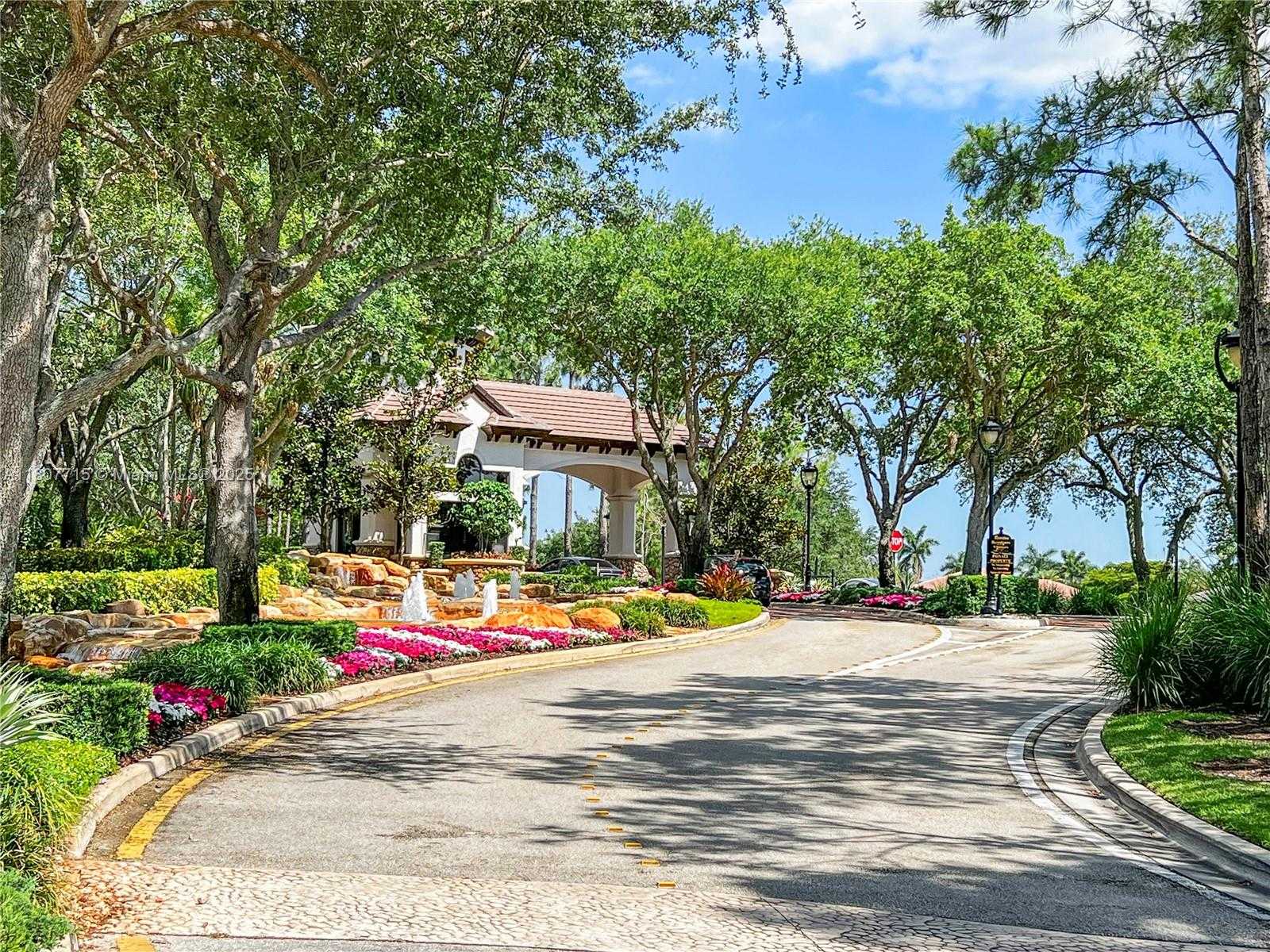 Small Image of 14933 SOUTH WEST 33RD ST, Davie Number 67