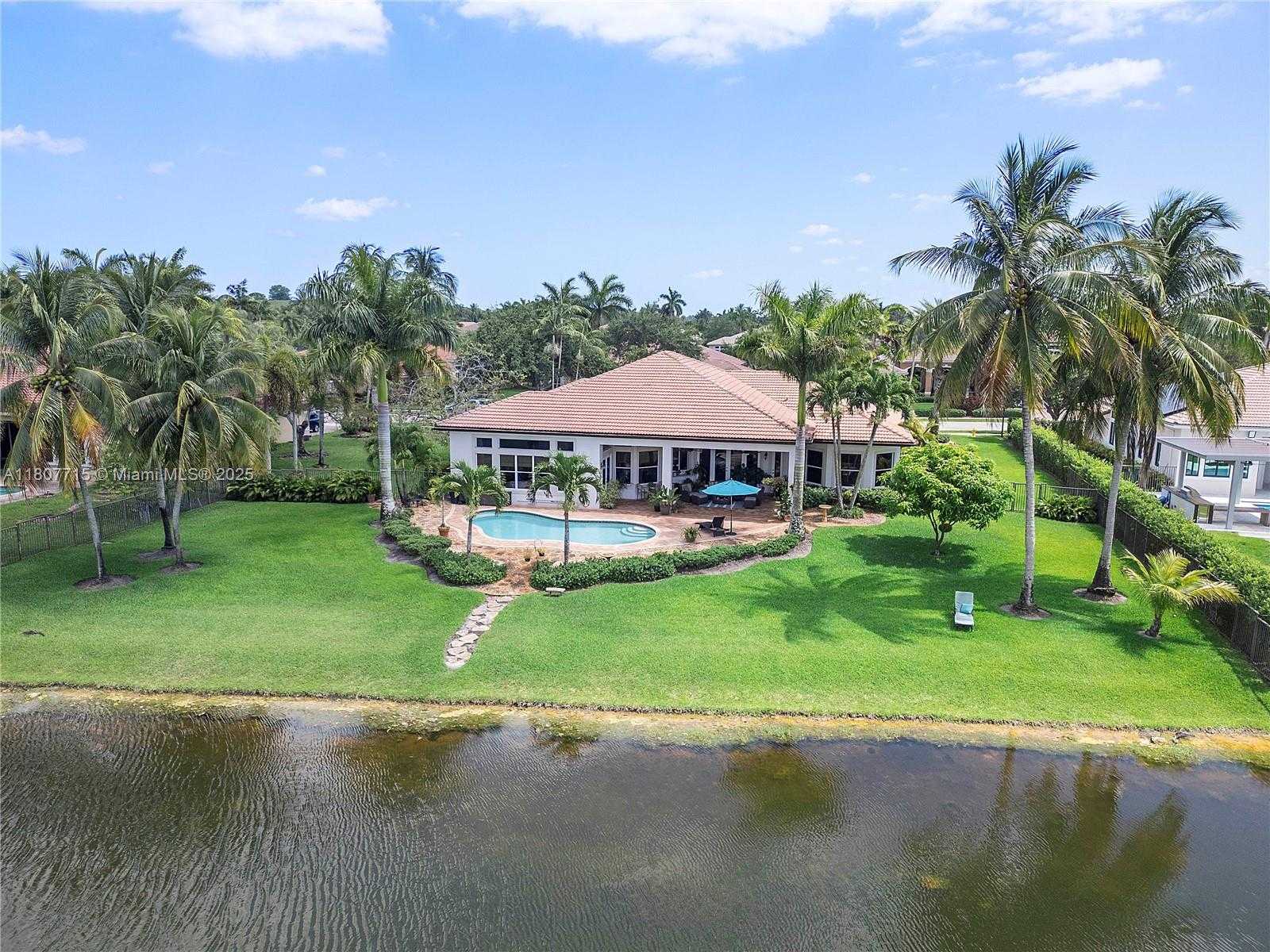 Small Image of 14933 SOUTH WEST 33RD ST, Davie Number 76
