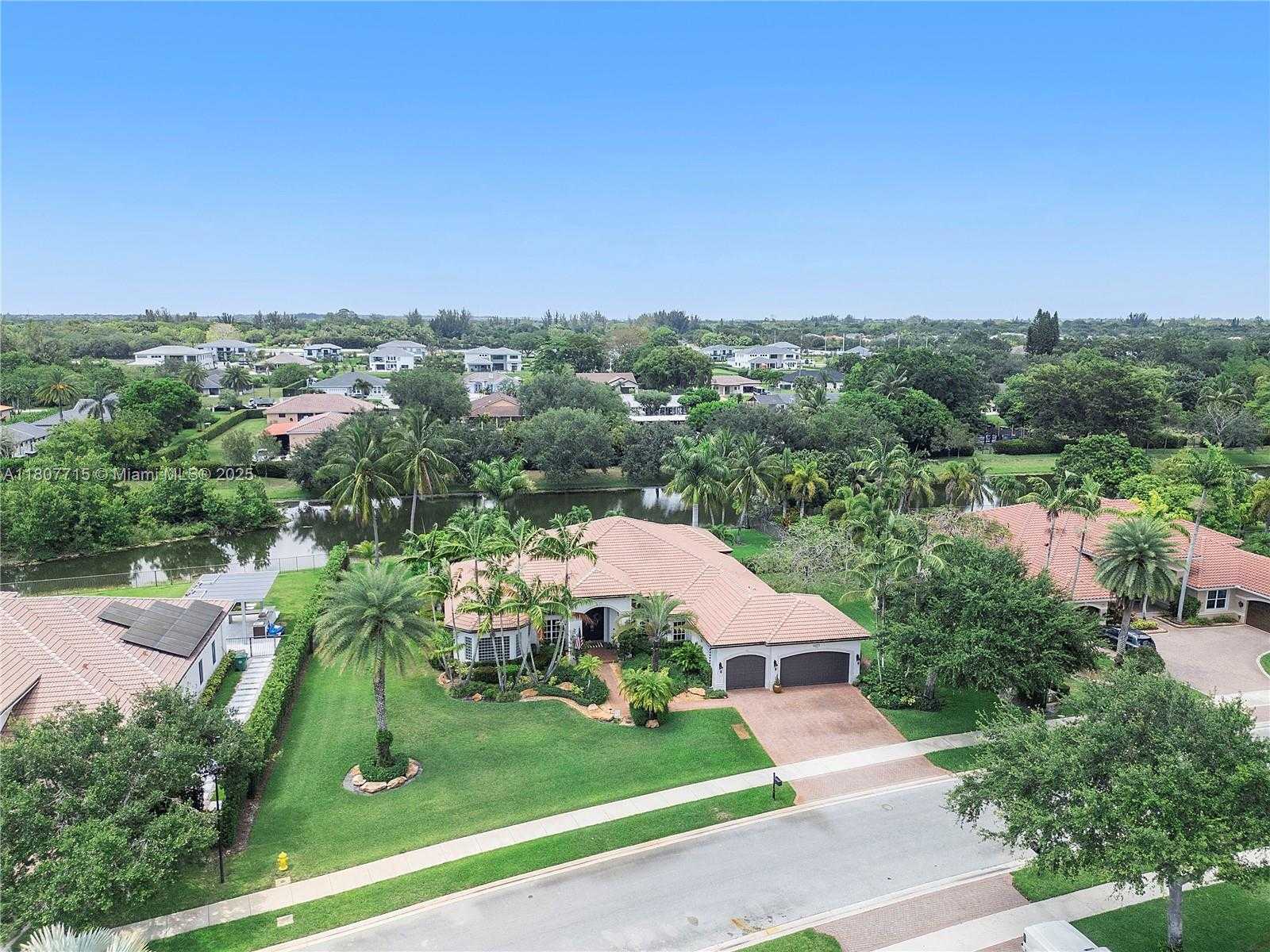 Small Image of 14933 SOUTH WEST 33RD ST, Davie Number 86