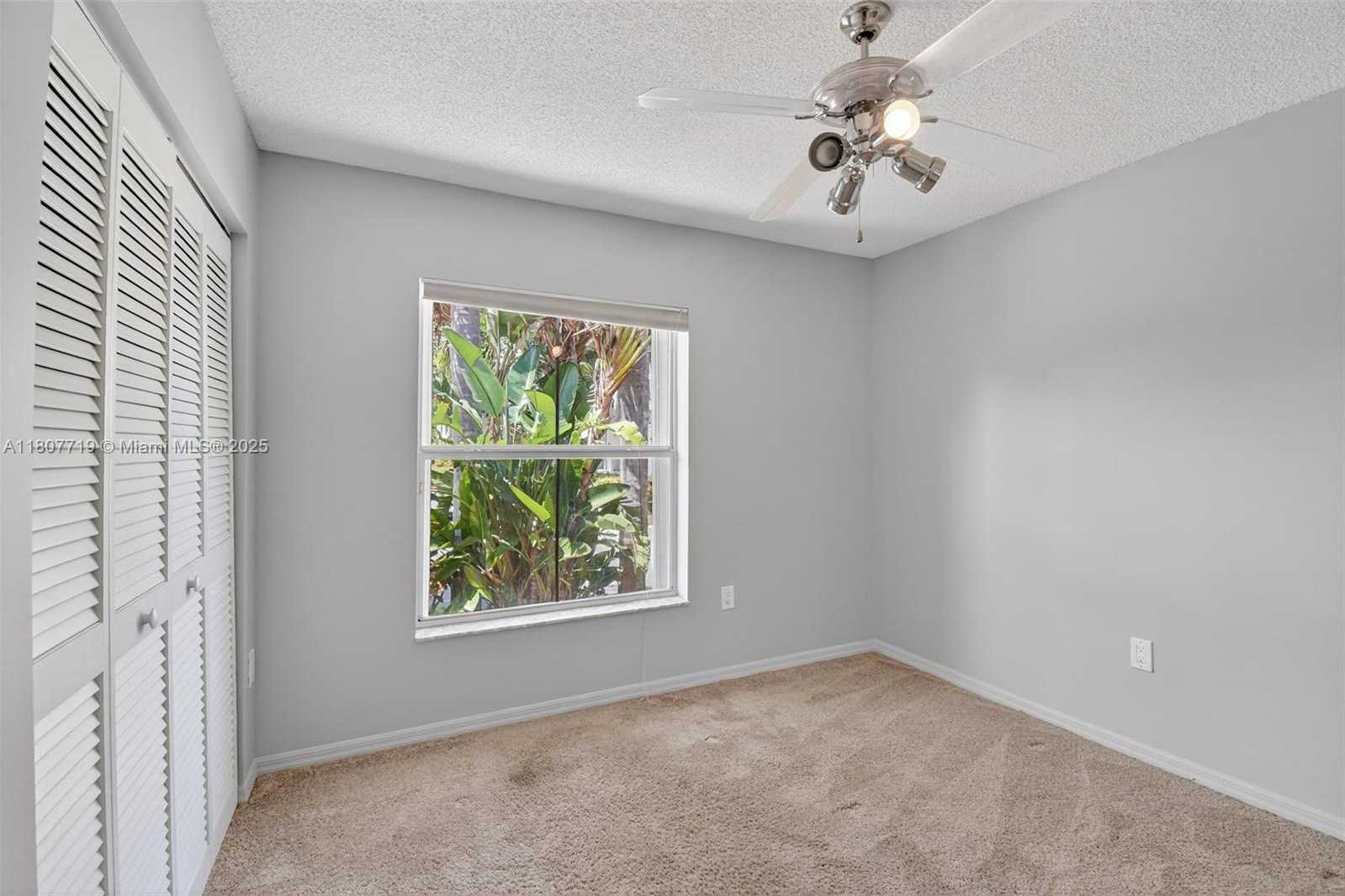Small Image of 1150 QUEEN PALM CT, Hollywood Number 31