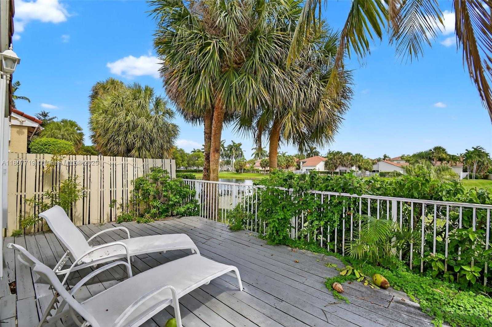 Small Image of 1150 QUEEN PALM CT, Hollywood Number 43