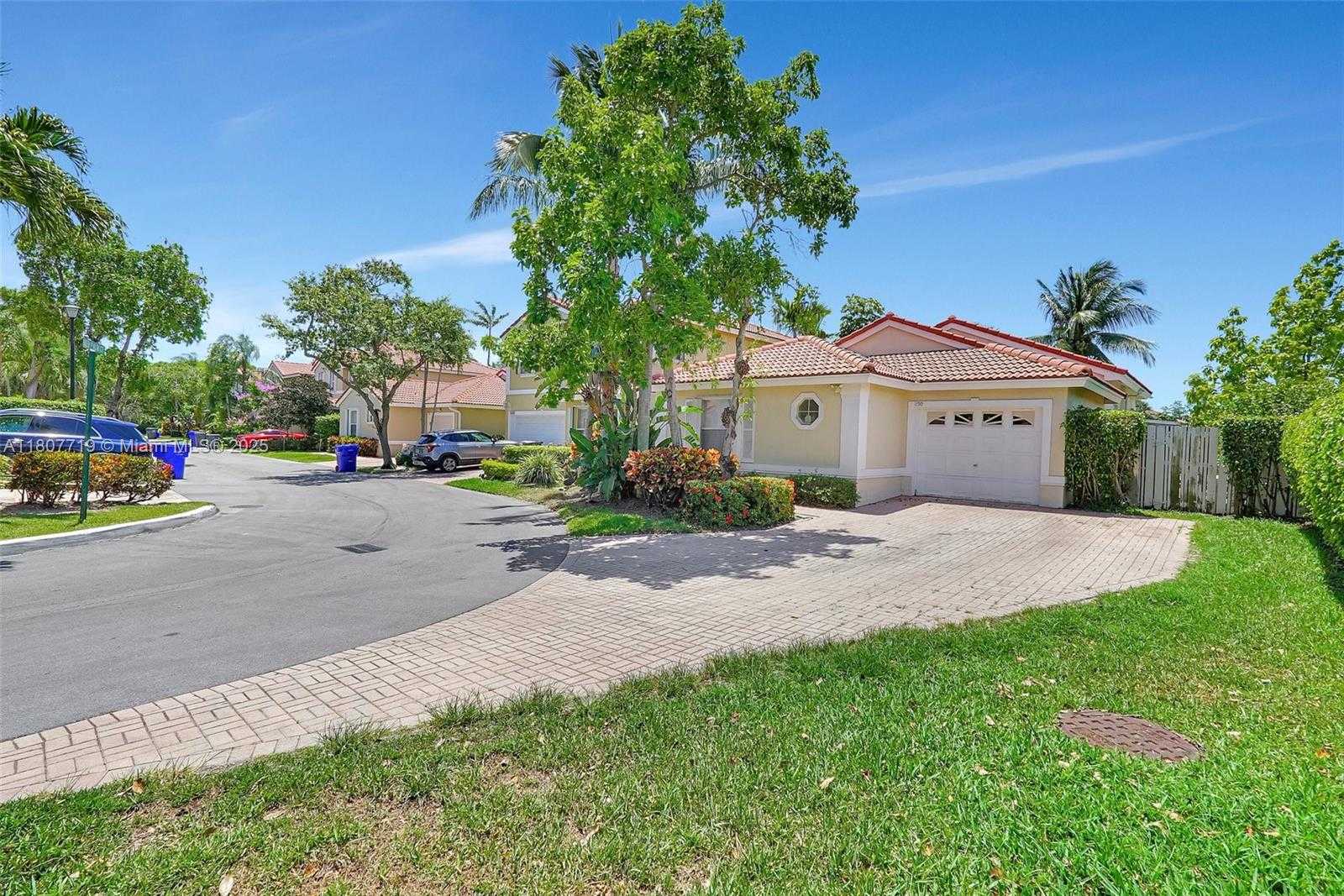 Small Image of 1150 QUEEN PALM CT, Hollywood Number 48