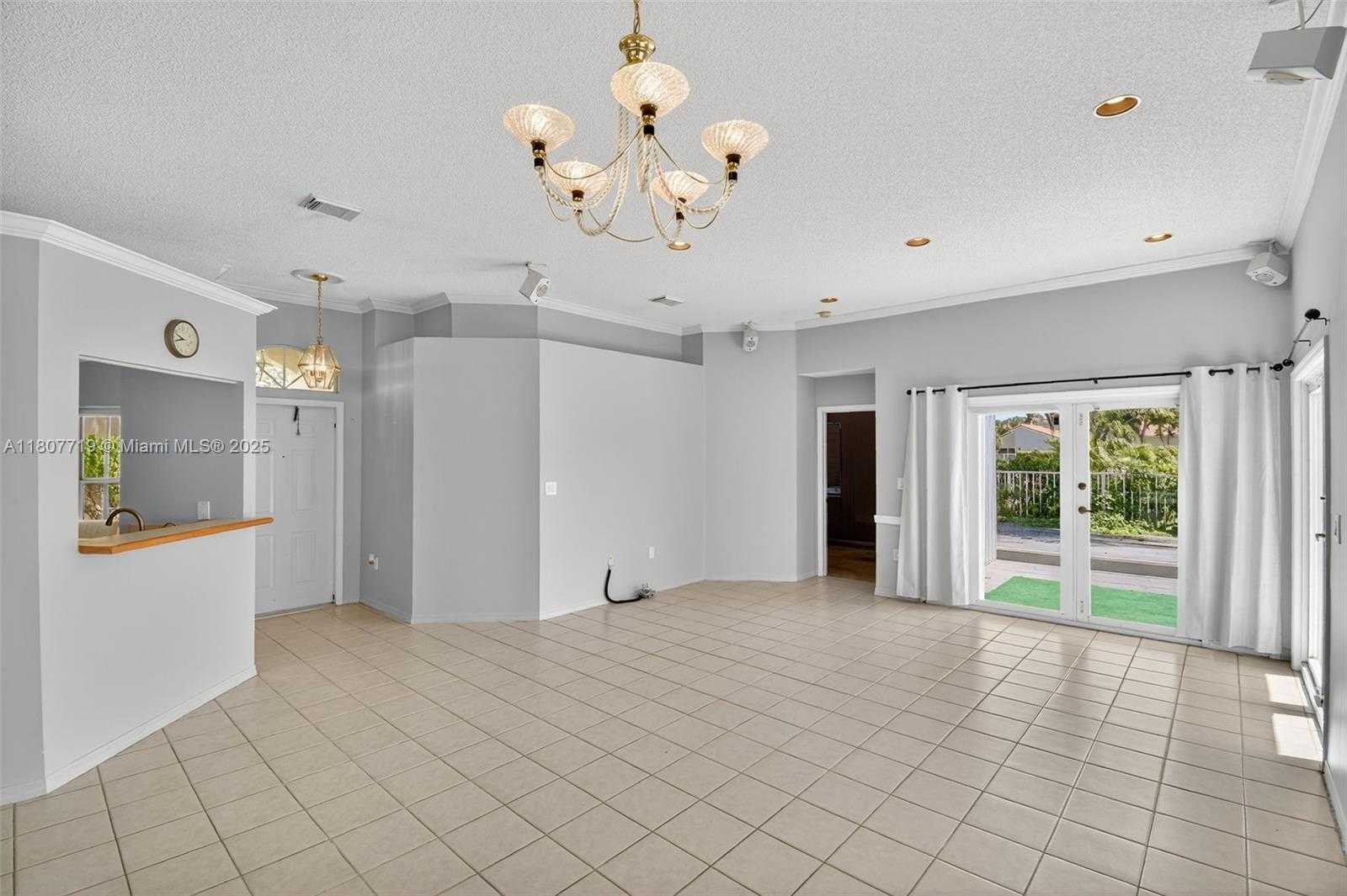 Small Image of 1150 QUEEN PALM CT, Hollywood Number 9