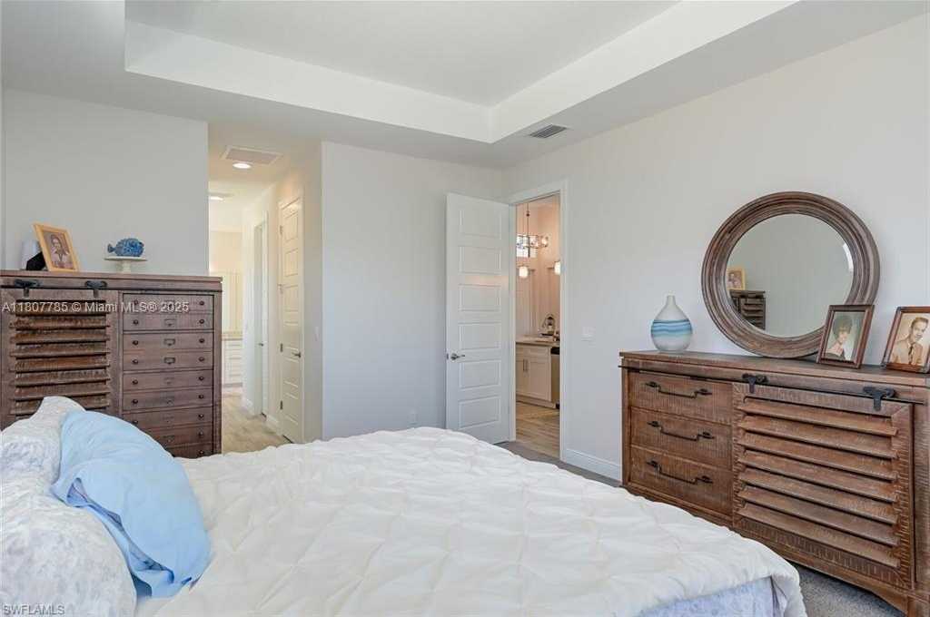 Small Image of 311 SOUTH EAST 14TH ST, Cape Coral Number 13