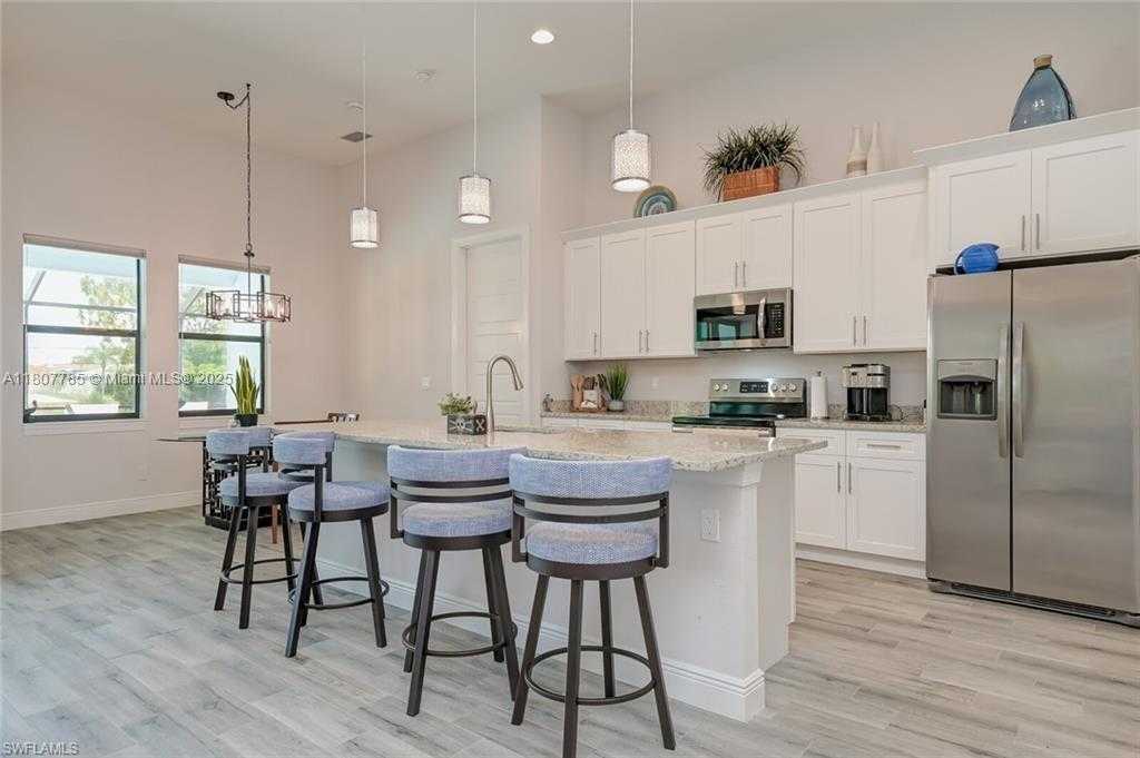 Small Image of 311 SOUTH EAST 14TH ST, Cape Coral Number 6