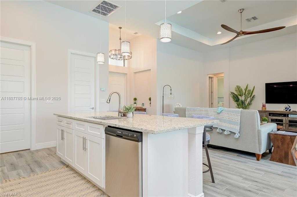 Small Image of 311 SOUTH EAST 14TH ST, Cape Coral Number 8